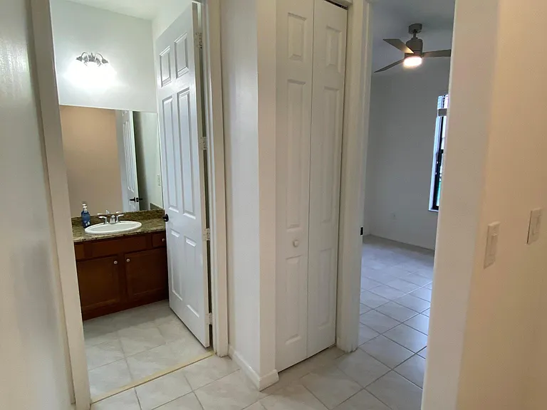 5447 Useppa Dr — Photo 5