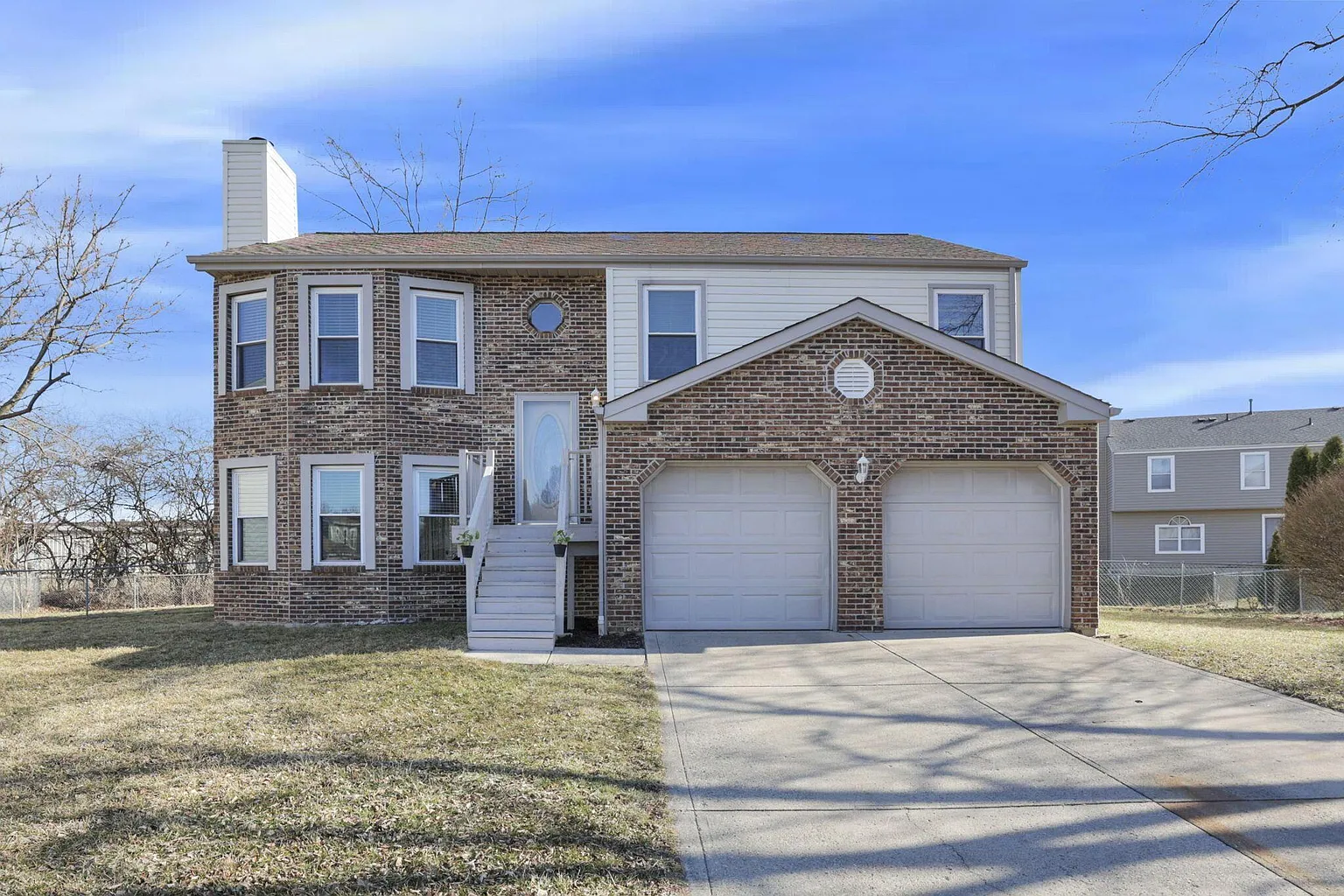 1351 Stanwix Ct photo 1
