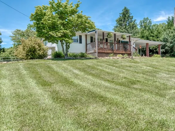 2312 Scratch Gravel Rd, Marion, VA 24354