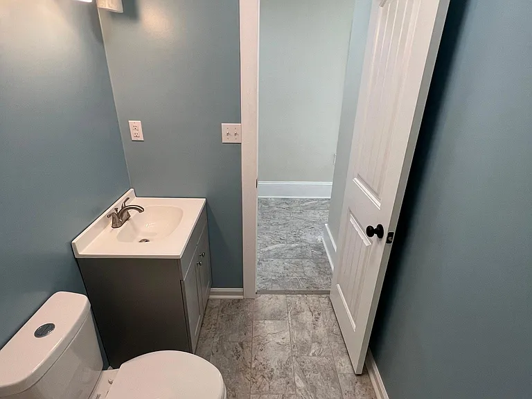 Upgraded Single Bath