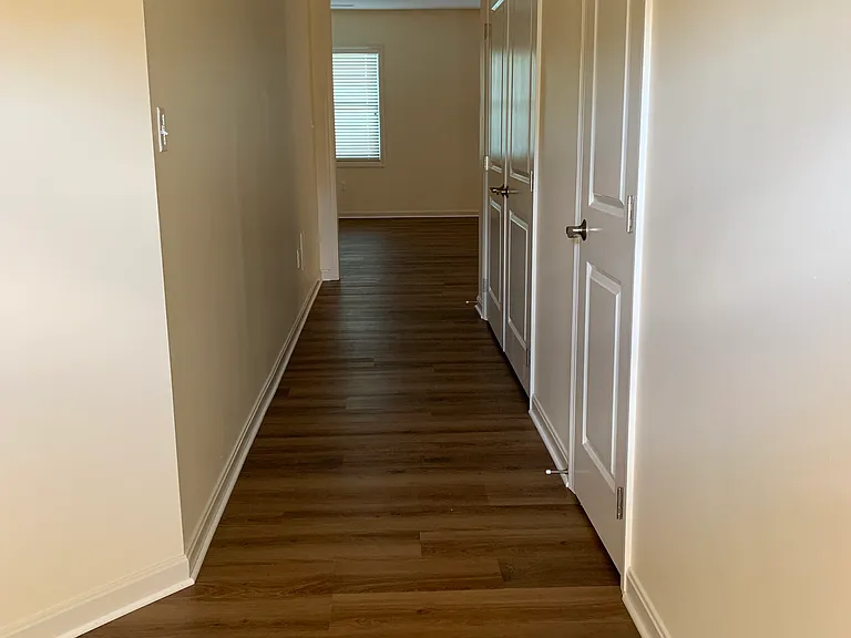 118 Steeplechase Ct — Photo 22