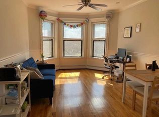 61 Park Dr APT 19, Boston, MA 02215