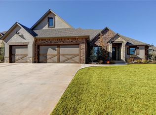 5709 Ledgestone Dr, Mustang, OK 73064
