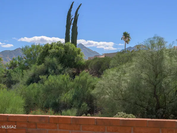 1382 W Camino Alicante, Green Valley, AZ 85622