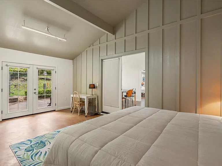 18505 Haleakala Hwy — Photo 32