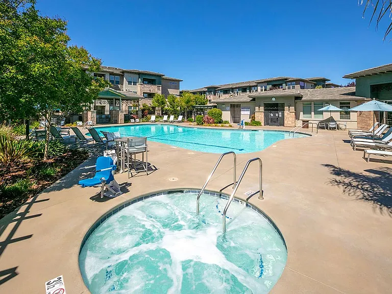Fiori Estates — Photo 2