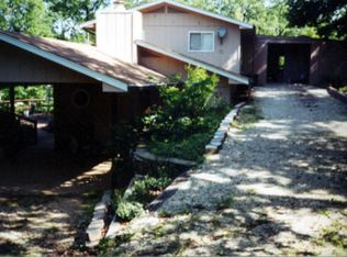 129 Old Shawnee Bend Road, Sunrise Beach, MO 65079
