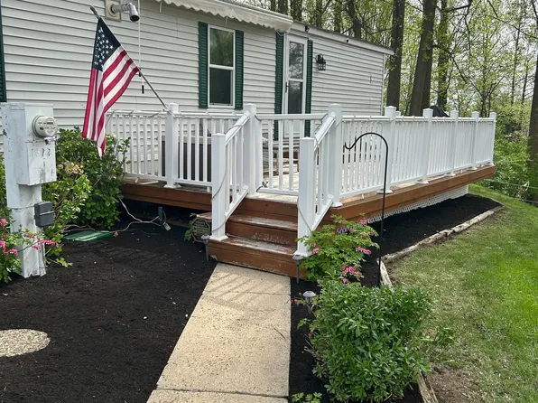 1022 Appleville Rd, West Chester, PA 19380