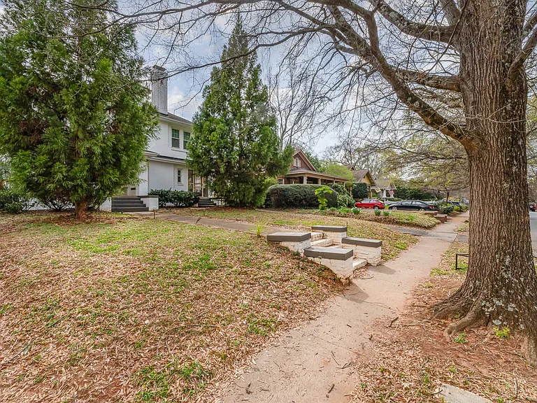 2110 Dartmouth Pl — Photo 26