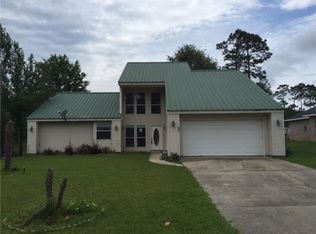 307 Country Club Dr, Picayune, MS 39466