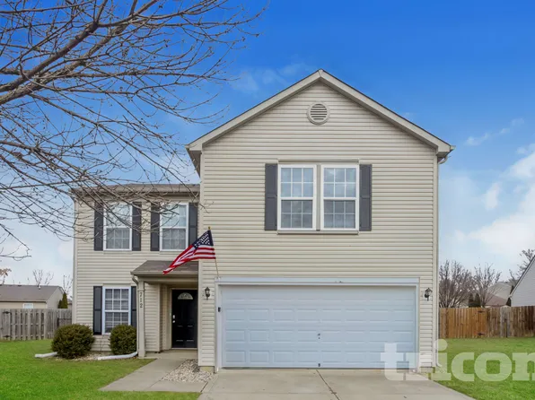 712 Holly Rose Way, New Whiteland, IN 46184