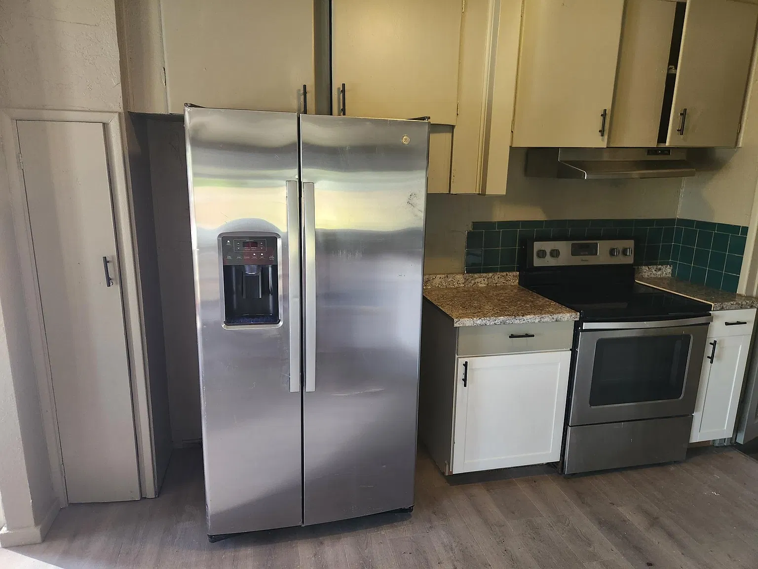 2151 Water Ave NE — Photo 3