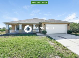 2703 19th St SW, Lehigh Acres, FL 33976