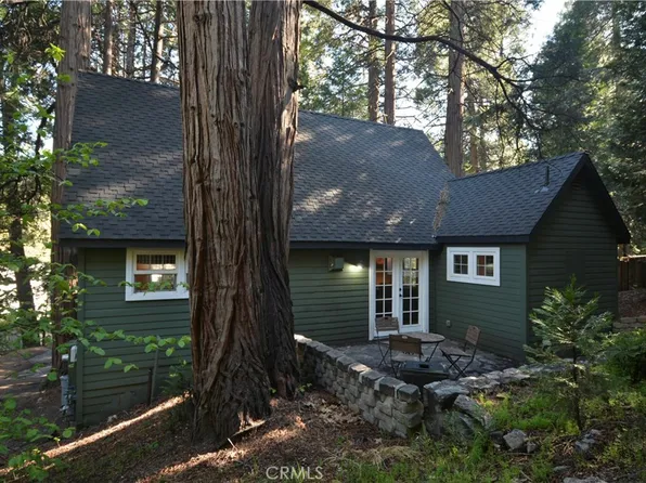 27245 Little Bear Rd, Blue Jay, CA 92317