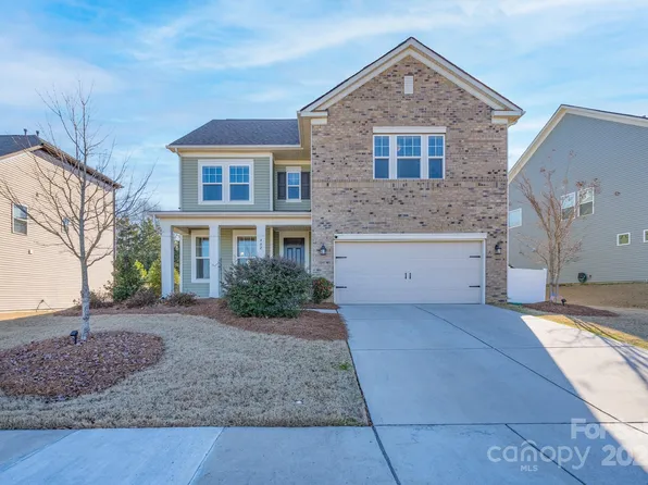 442 Hunton Forest Dr NW, Concord, NC 28027