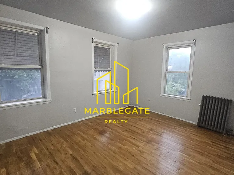 54 Hillside Ave #11 — Photo 3