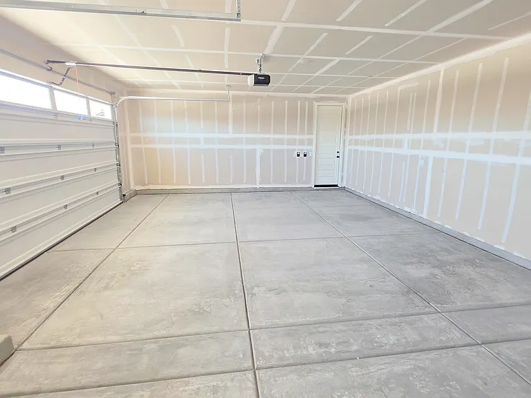 7408 Brenner Pass Way — Photo 18