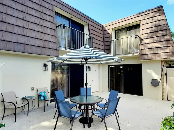 6915 69th Way #6915, West Palm Beach, FL 33407