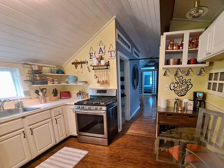 22 Shore Way — Photo 15