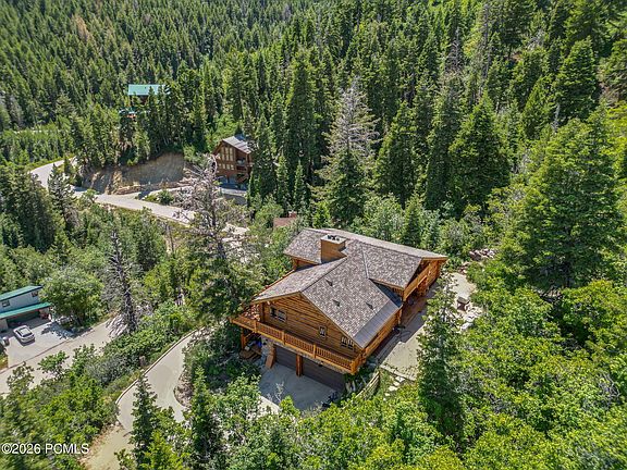 3rd image of 705 Matterhorn Dr