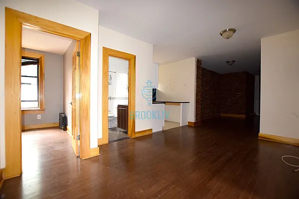 Rented by null | media 8