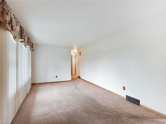2nd image of 4622 Bliss Dr
