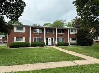 124 N Whistler Ave APT 7, Freeport, IL 61032