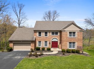 10460 Grandoaks Ln, Cincinnati, OH 45242