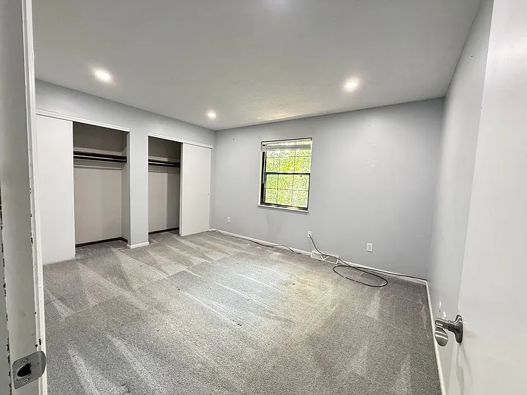 2781 Windridge Dr — Photo 9