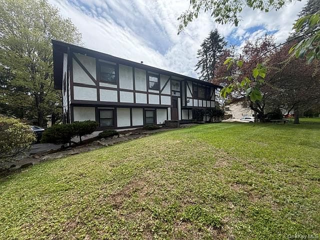 1st image of 23 Bradner Drive