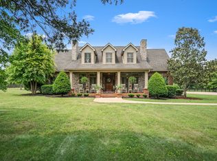 1052 Allen Rd, Murfreesboro, TN 37129