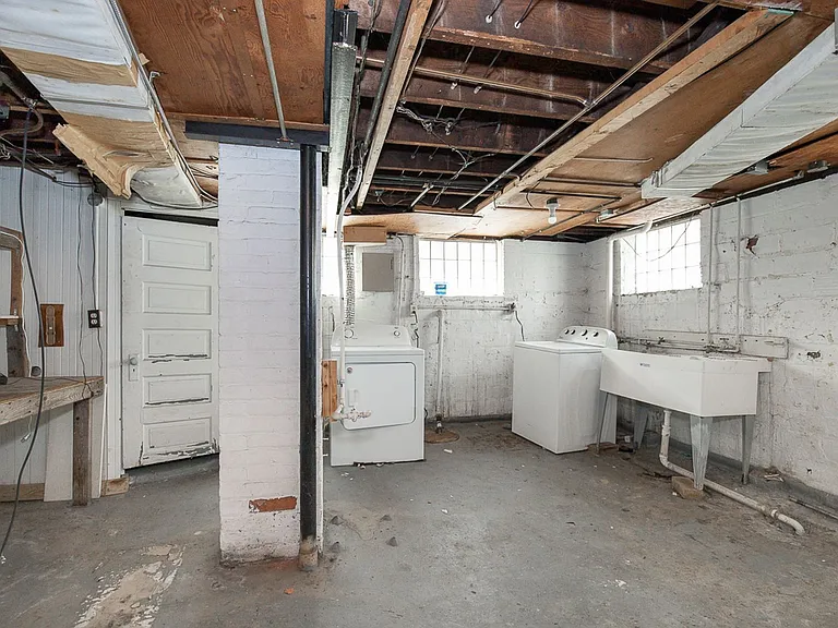 3300 Dellwood Rd — Photo 22