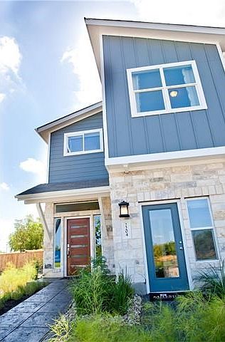 Photos of similar home. Actual home under construction.