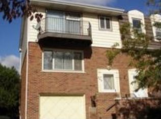 8824 Plainfield Rd, Brookfield, IL 60513