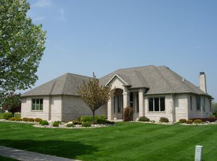 1106 Carrie Lynn Dr, Bay City, MI