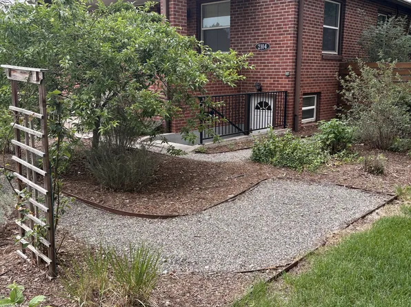 2104 S Corona St, Denver, CO 80210