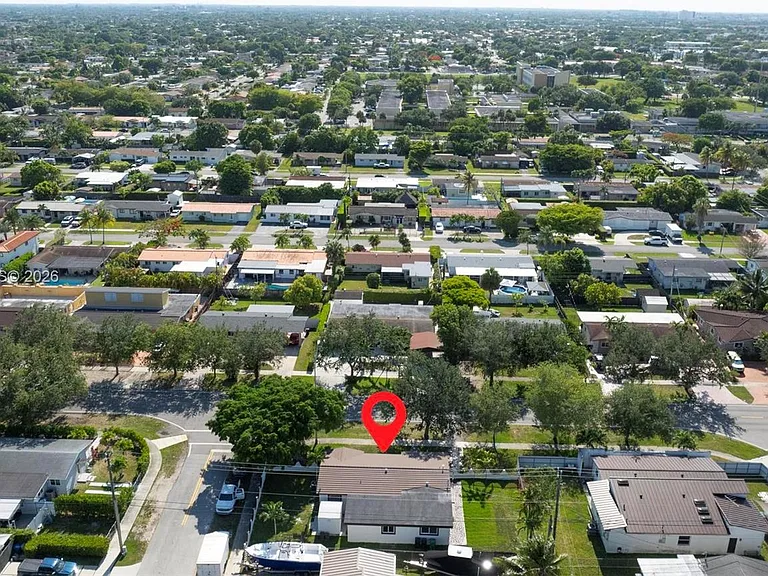 2901 SW 92nd Ave — Photo 34