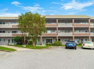 2460 Persian Dr APT 18, Clearwater, FL 33763