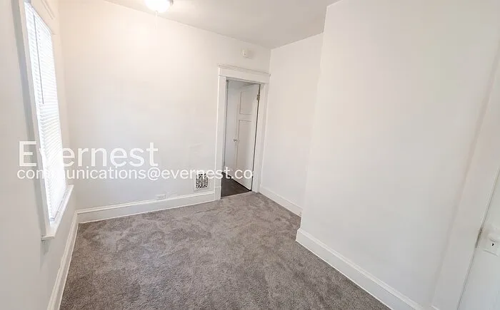 3353 E 132nd St — Photo 14