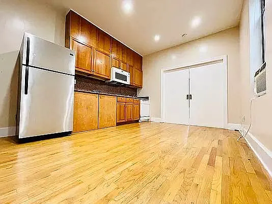 Rented by Douglas Elliman | media 11