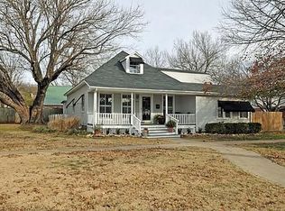 201 E 17th St, Pawhuska, OK 74056