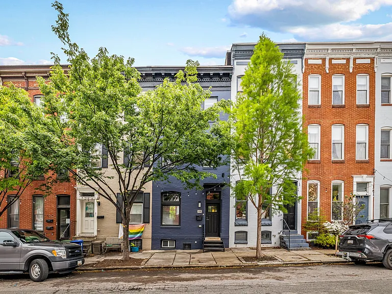 108 S Washington St — Photo 1