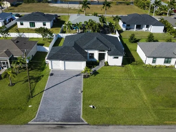 2853 NW 3rd St, Cape Coral, FL 33993