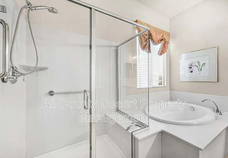 81566 Avenida Sombra — Photo 12
