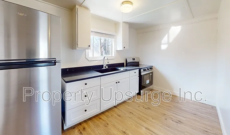2712 Virginia Ave — Photo 1