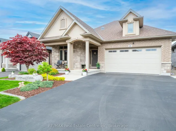 24 Kintyre Trl, Welland, ON L3B 0B6