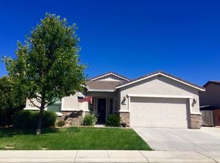 860 Golden Pond Dr, Manteca, CA 95336