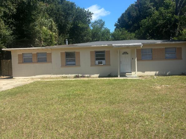 920 S Madison Dr