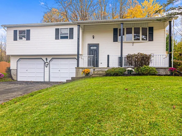 29 Clintonview Blvd, New Hartford, NY 13413