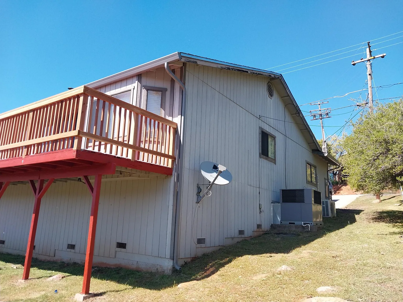 3 bed, 1450 sqft, $2,200 — Photo 2